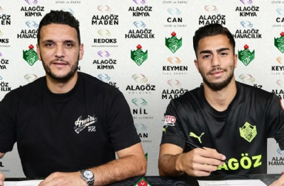 Iğdır FK'dan çifte imza