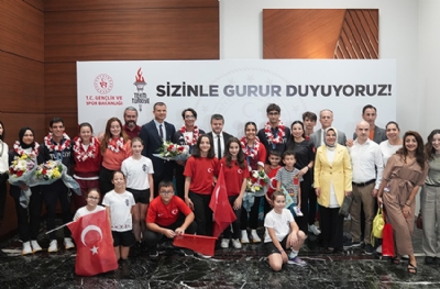 Paris 2024 Olimpiyat Oyunları'nda mücadele eden milli sporcular, yurda döndü