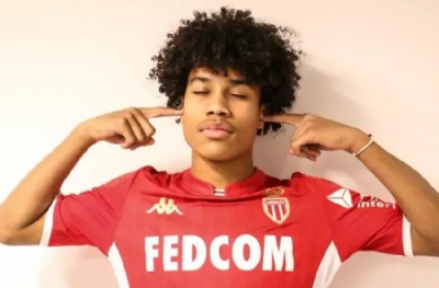 Strasbourg Felix Lemarechal'i bitirdi