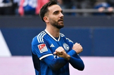 Kenan Karaman attı, Schalke 04 turladı