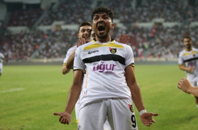 Amed Sportif Faaliyetler - Uğur Okulları İstanbulspor: 0-1 (MAÇ SONUCU)