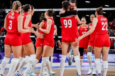 Milli voleybolcudan olay itiraf! Filenin Sultanları nasıl bu hale geldi?