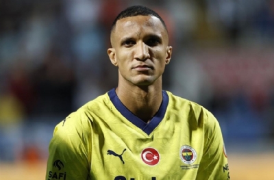 Rodrigo Becao'ya kapı gözüktü