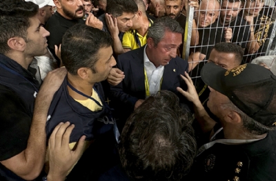 Fenerbahçe'den 54 kişi hakkında suç duyurusu