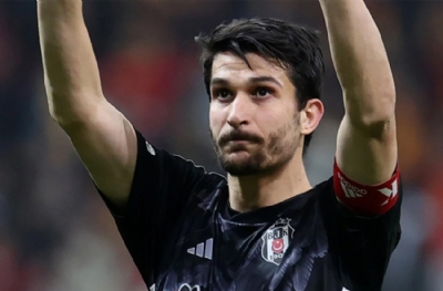 Necip Uysal sosyal medyadan taraftara mesaj gönderdi