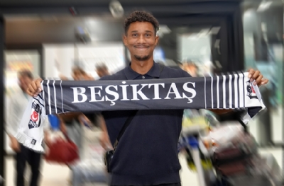 Beşiktaş bir tarikatçıyı gönderdi! Yeni bir tarikatçı ile anlaştı