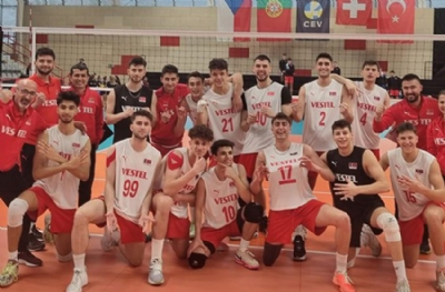  Genç milliler Avrupa Şampiyonası'na galibiyetle başladı