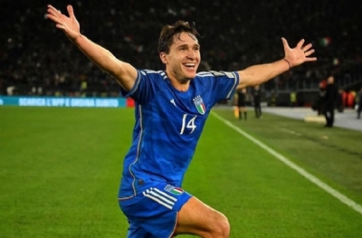  Liverpool Federico Chiesa'yı kovalıyor