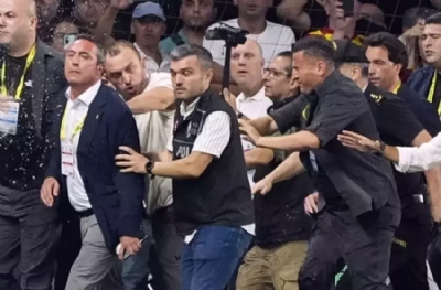 Fenerbahçe'ye çifte indirim birden! Hem Ali Koç hem de Burak Kızılhan