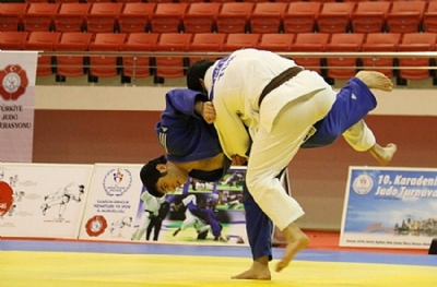 20. Karadeniz Judo Turnuvası Samsun'da başladı