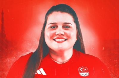 Öznur Cüre Girdi finalde