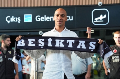 Beşiktaş'ın yeni transferi Joao Mario İstanbul'da