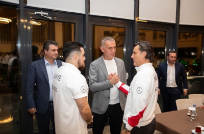 TFF Başkanı Hacıosmanoğlu millilerle buluştu