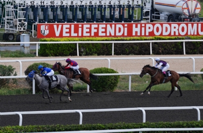 Veliefendi'de yapılan Dünya Şampiyonası Koşusu'nun galibi belli oldu