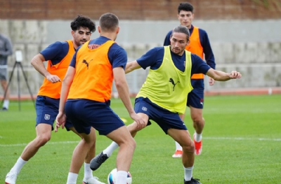 RAMS Başakşehir ara vermedi