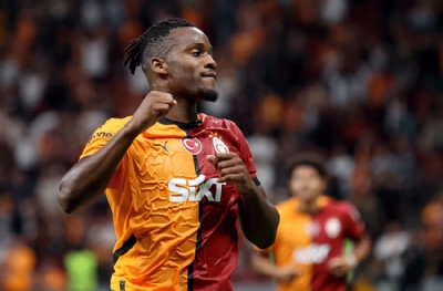 Michy Basthuayi: Fenerbahçe'ye gol atmak istiyorum'
