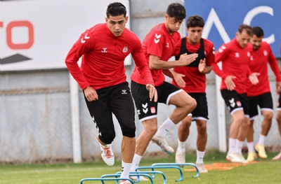 Sivasspor ara vermedi