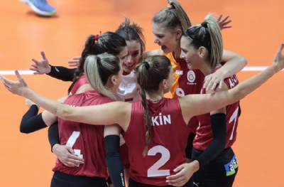 Galatasaray Daikin, Zerenspor'a set vermedi