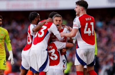 Arsenal,  Leicester City'yi uzatmalarda yıktı