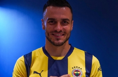 Filip Kostic kimdir, mevkisi ne? Kostic kaç yaşında, nereli?