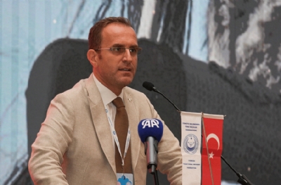 Cengiz Toksöz yeniden başkan