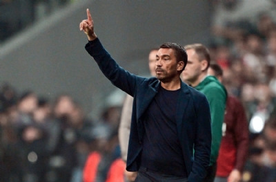 Giovanni van Bronckhorst'tan taraftara tepki! 'Daha önce hiç yaşamadım'