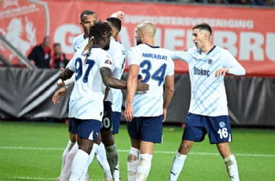 Jose Mourinho'nun Fenerbahçe'si her alanda hüsrana uğrattı!