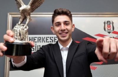 Beşiktaşlı açılışı yaptı