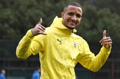 Rodrigo Becao Fenerbahçe'den umudu kesti! İtalya'ya açık kapı