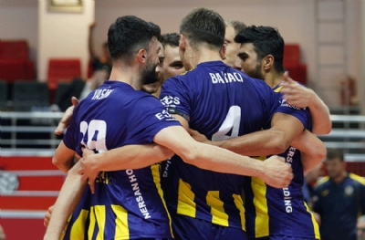 Bursa Büyükşehir Belediyespor - Fenerbahçe Medicana: 1-3 (MAÇ SONUCU)