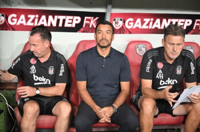 Giovanni van Bronckhorst'a puan kaybının nedenini böyle açıkladı!