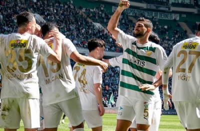 Bursaspor dört dörtlük yola girdi