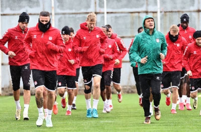 Sivasspor'da Rizespor mesaisi