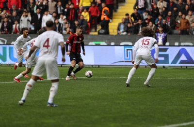 Gaziantep FK-Atakaş Hatayspor:2-1 (MAÇ SONUCU)