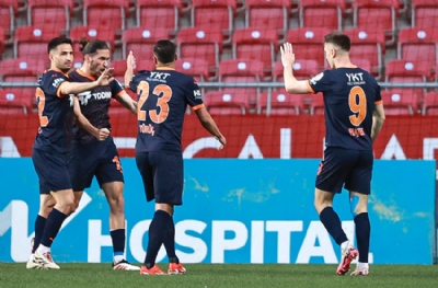 Atakaş Hatayspor-Başakşehir:2-4 (MAÇ SONUCU)