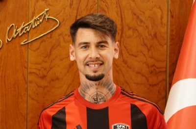 Gaziantep FK, İspanyol futbolcu Luis Perez'i kadrosuna kattı