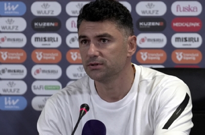 Burak Yılmaz: Ayaklarımız yere sağlam basmalı