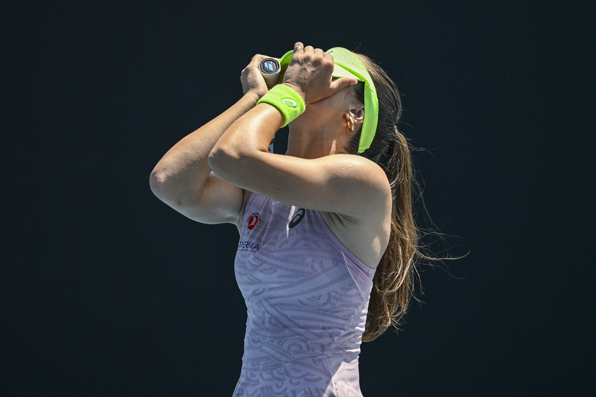 Zeynep Sönmez