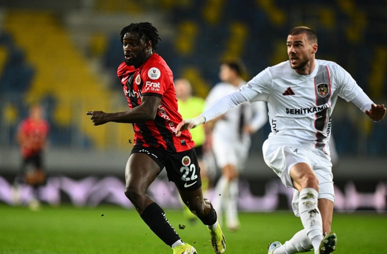 Gençlerbirliği-Gaziantep FK: 2-1 (MAÇ SONUCU)