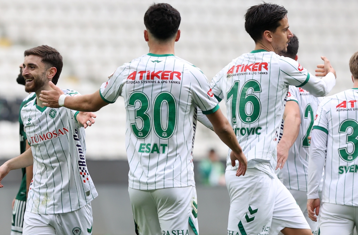 Konyaspor dolu dizgin
