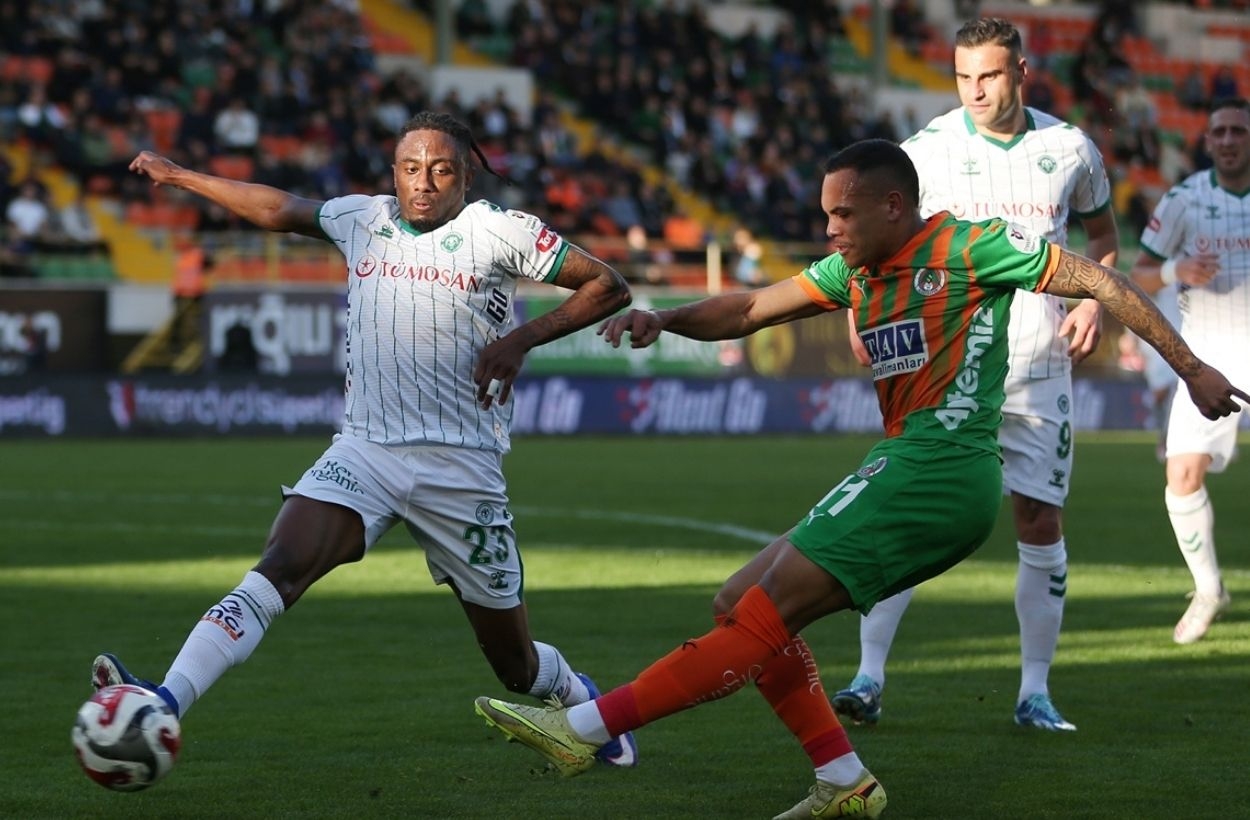 Alanyaspor-Konyaspor:2-1 (MAÇ SONUCU)