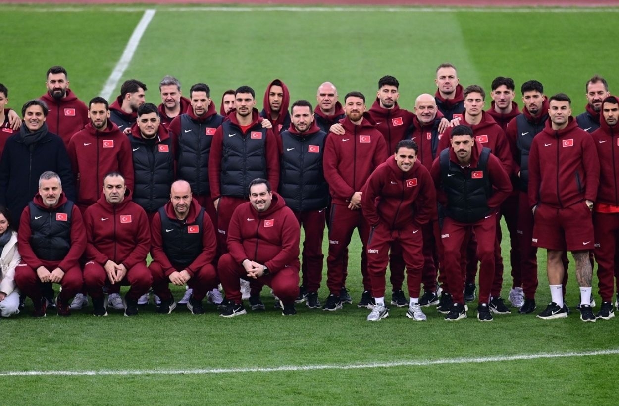 Milli Takım, Kosova'da sahaya indi