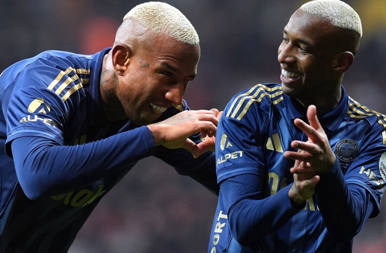 Talisca'dan Fenerbahçe'ye özel şampiyonluk şarkısı