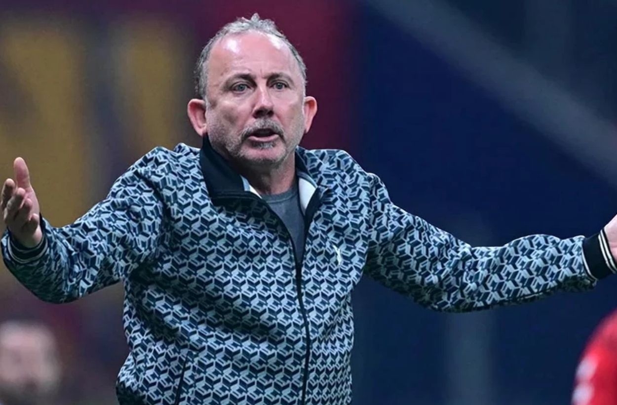 Hem Galatasaray hem Fenerbahçe'de oynadı: Abartmaya gerek yok