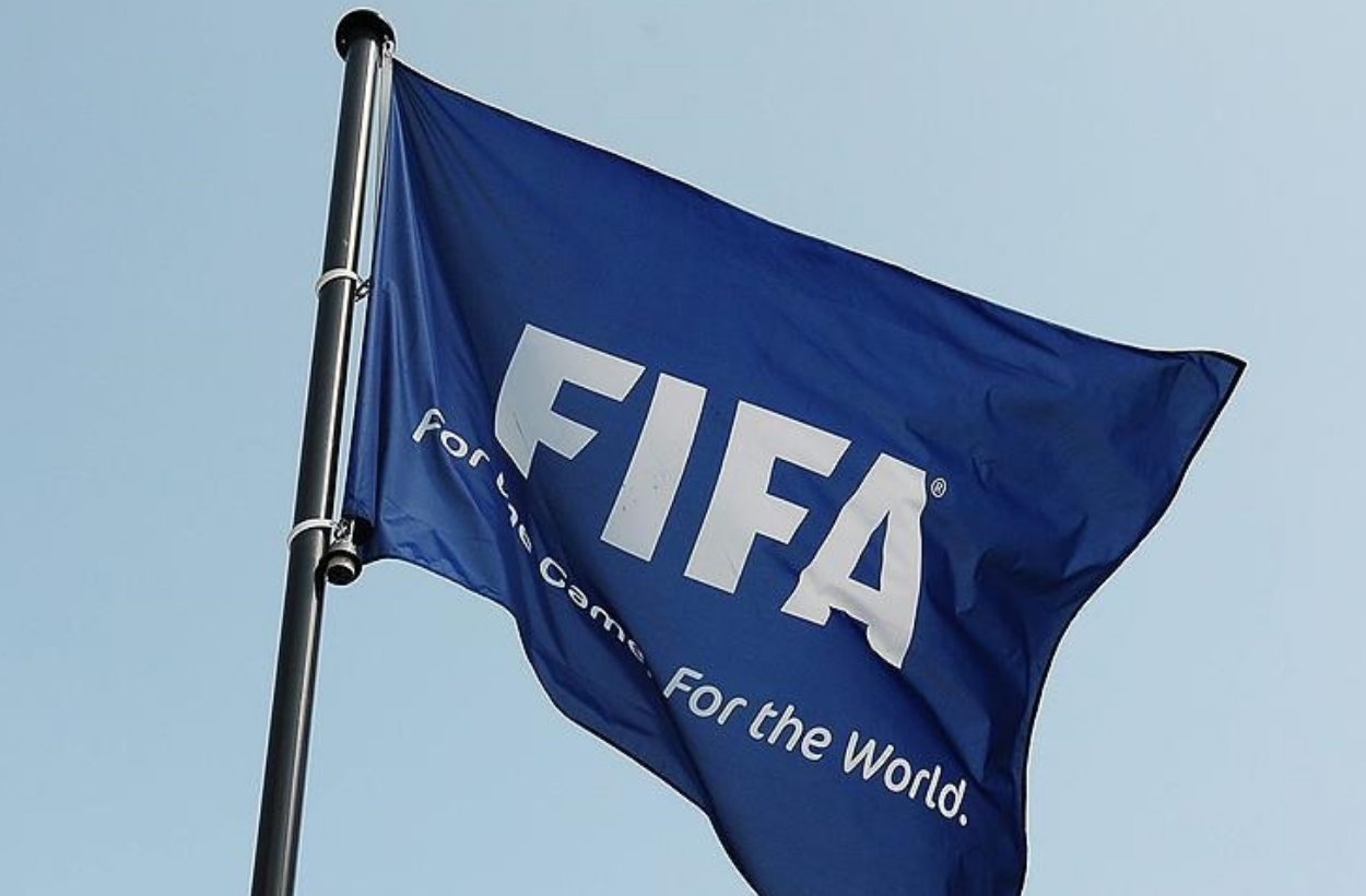 FIFA'dan üç takıma transfer yasağı