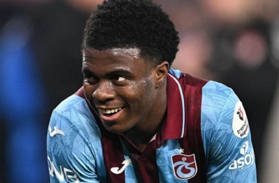 Trabzonspor Oulai'de acele etmeyecek: Bekleme kararı