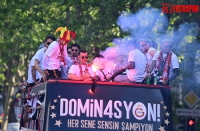 Meşaleler yandı, İstanbul kilitlendi!