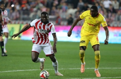 Samsunspor - Göztepe: 3-0 (MAÇ SONUCU)