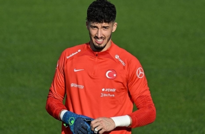 Altay Bayındır'dan transfer sinyali: Oynamak istiyorum