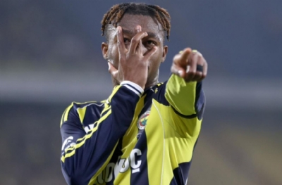 Nene'nin transfer ihtimali ameliyat edildi! Kalıyor